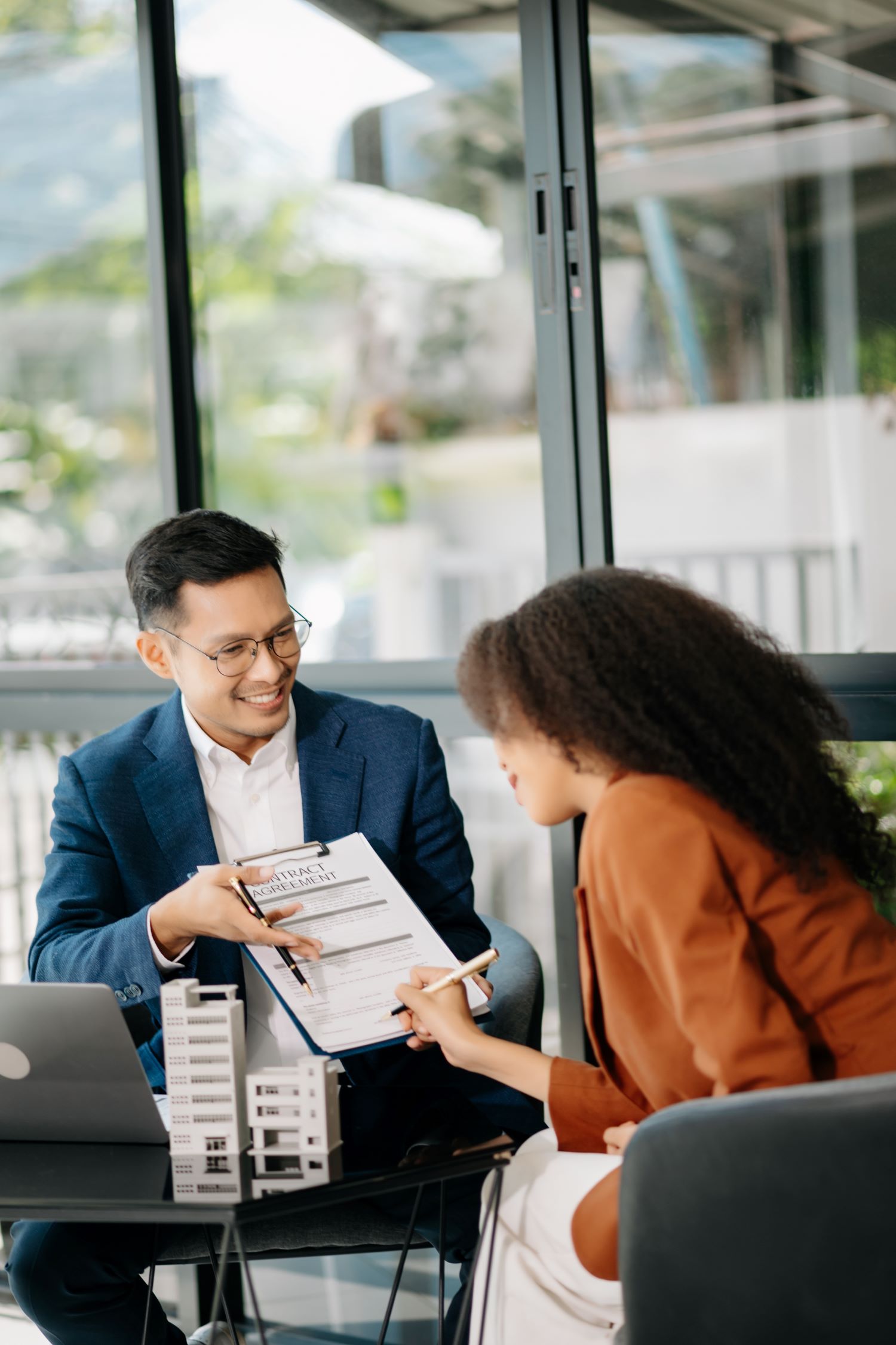Tips for Buying in a Competitive Market
